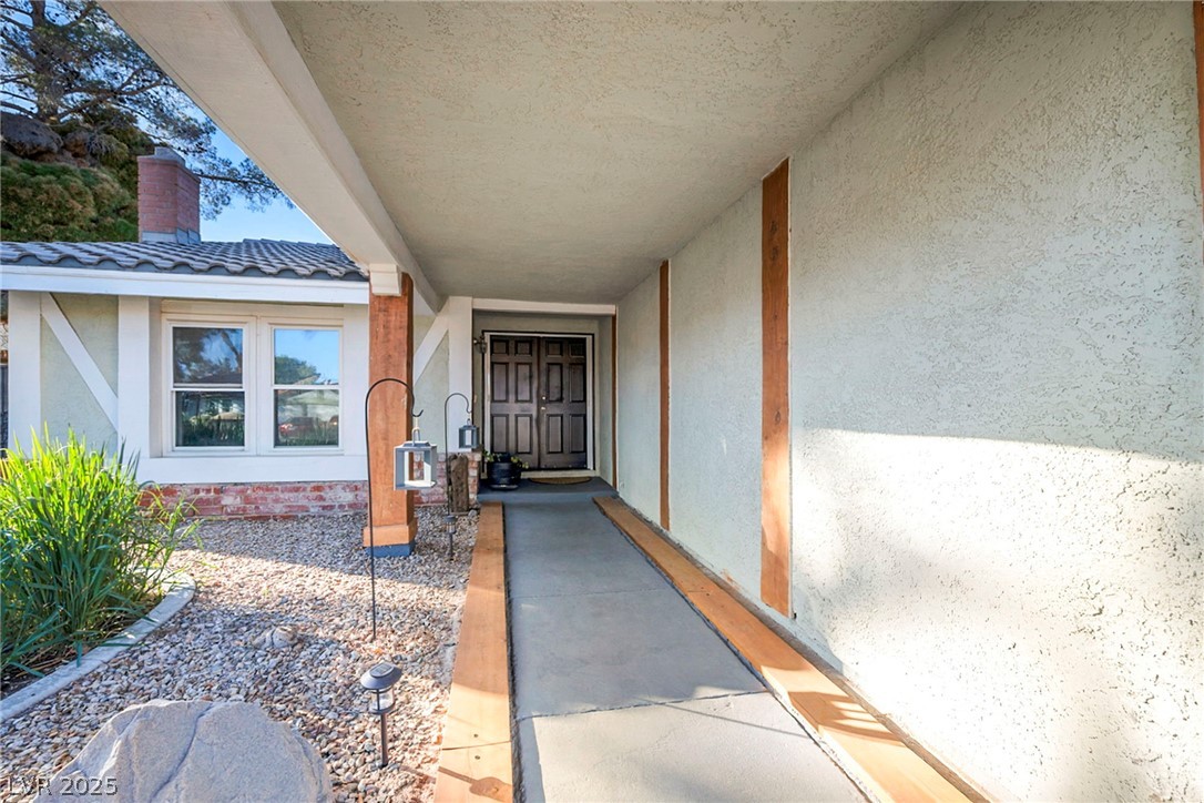 2472 Marlene Way