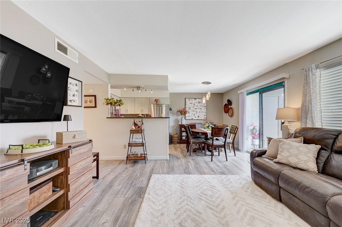 1575 West Warm Springs Road 2613