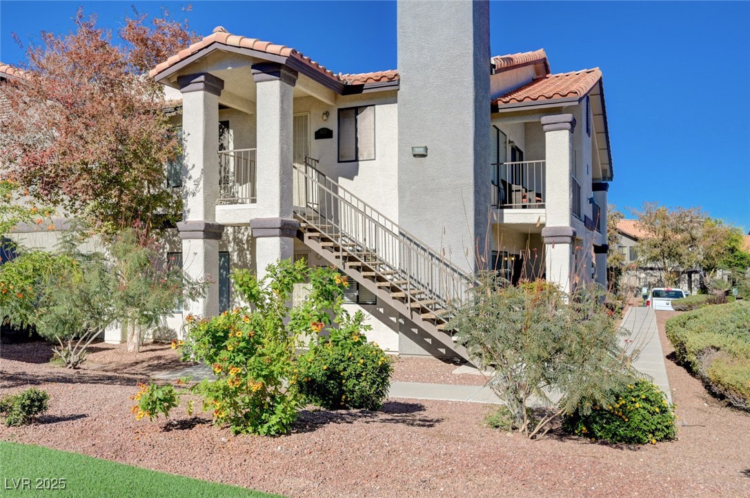 1575 West Warm Springs Road 2613
