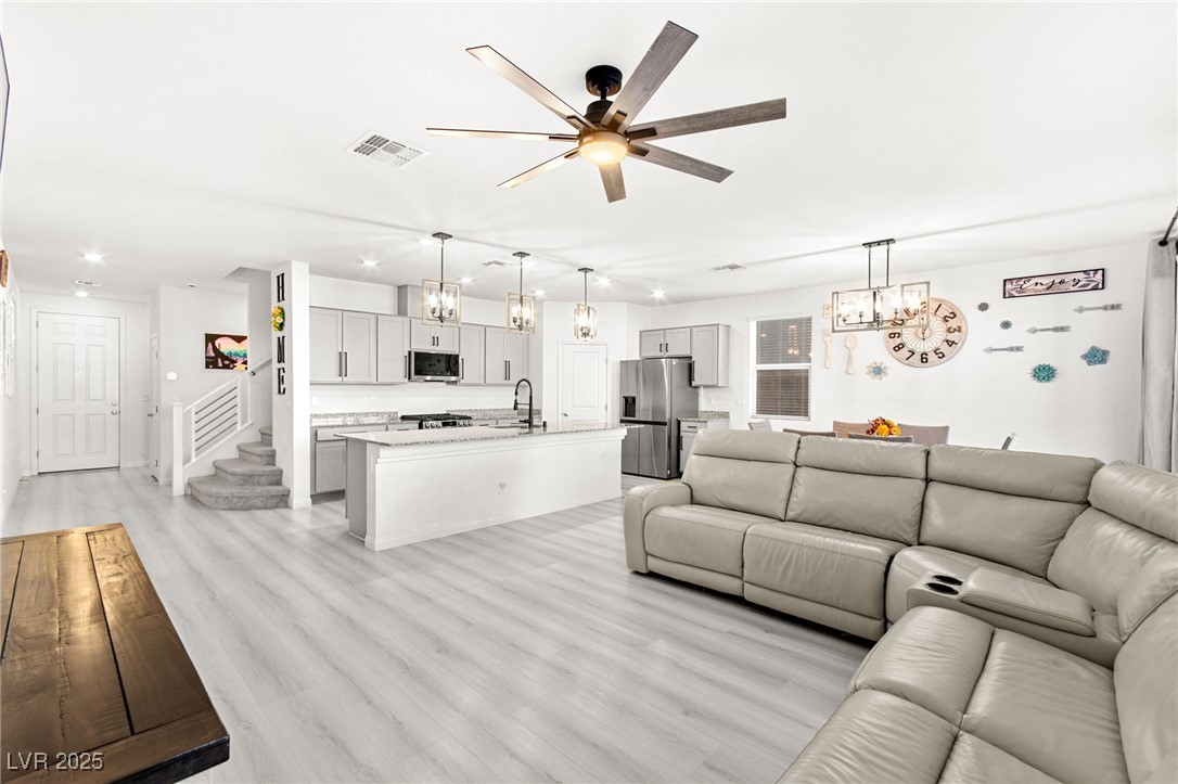 10282 Desert Barrel Court