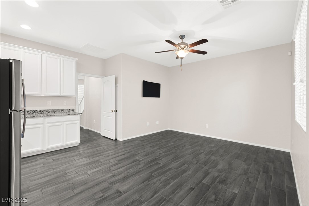 8112 Nottingham Hill Lane