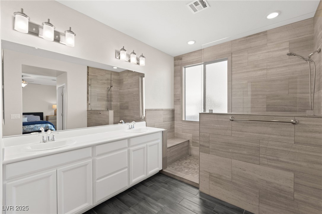 8112 Nottingham Hill Lane