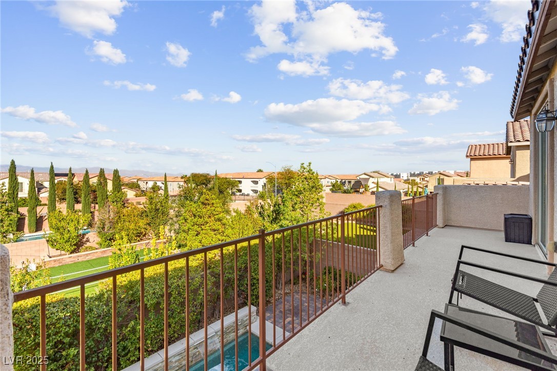 8112 Nottingham Hill Lane