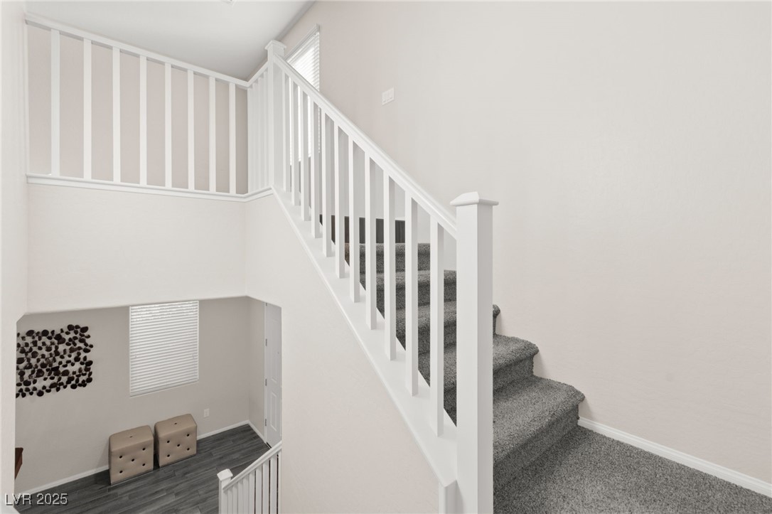 8112 Nottingham Hill Lane