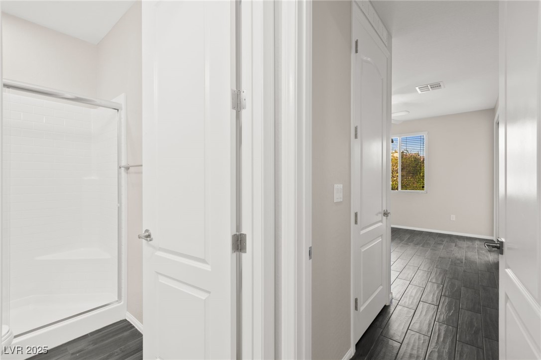 8112 Nottingham Hill Lane