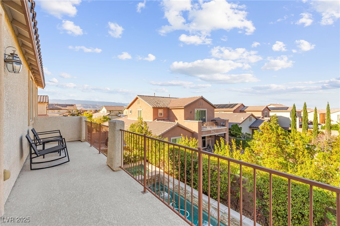 8112 Nottingham Hill Lane