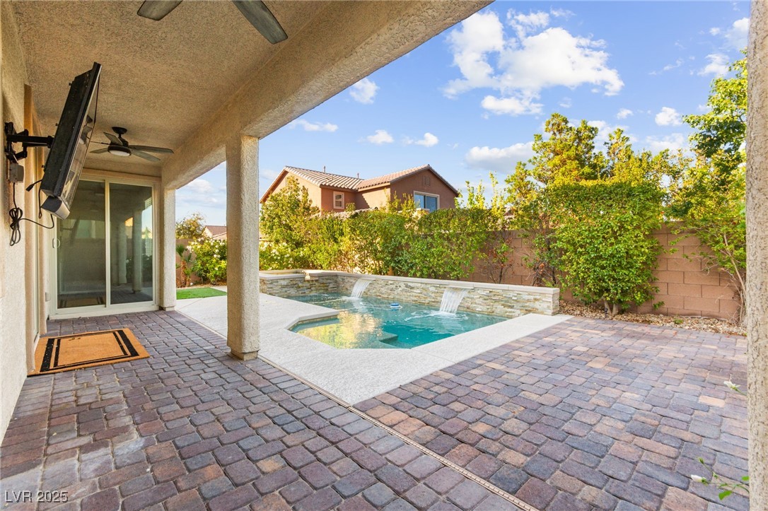 8112 Nottingham Hill Lane