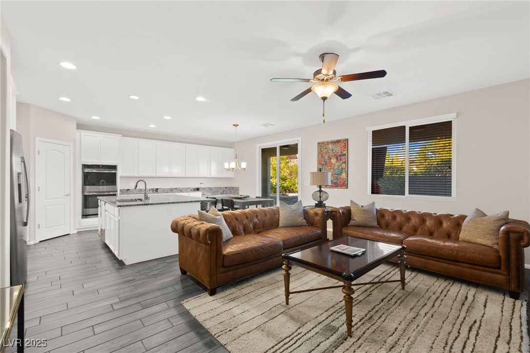 8112 Nottingham Hill Lane