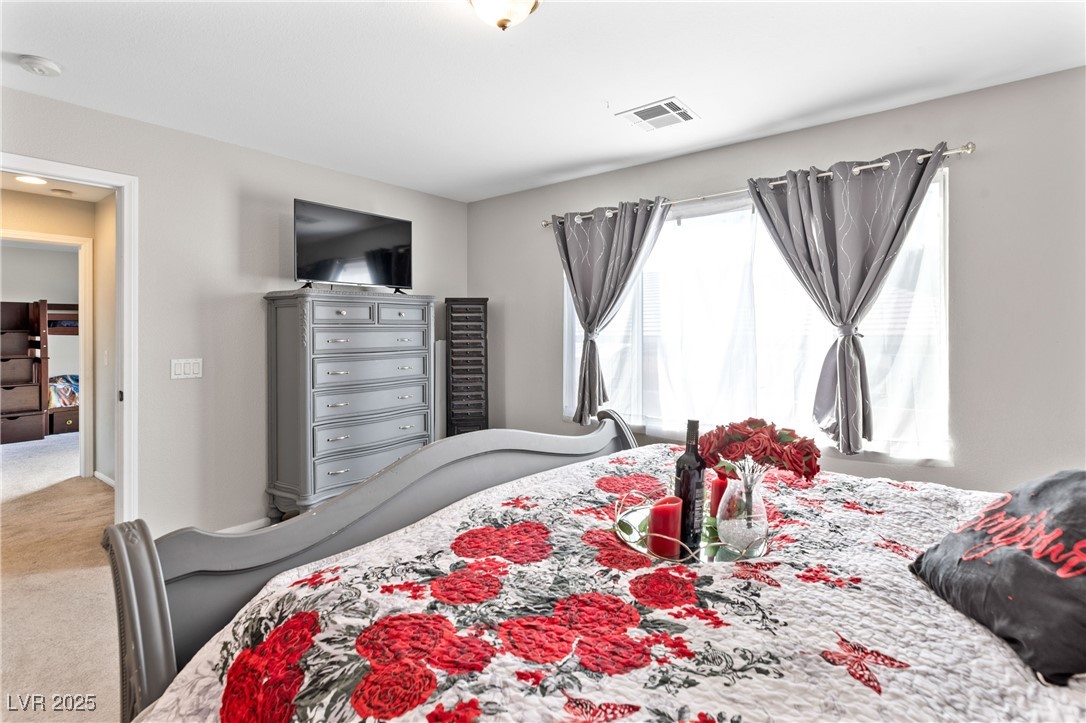 5229 Ponderosa Heights Street