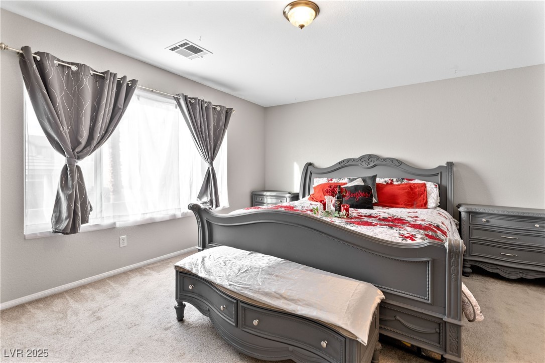 5229 Ponderosa Heights Street