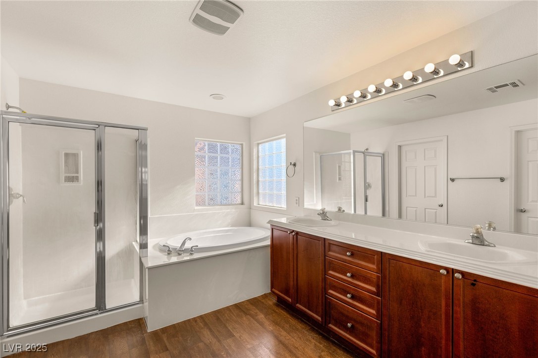 6247 Sugartree Avenue