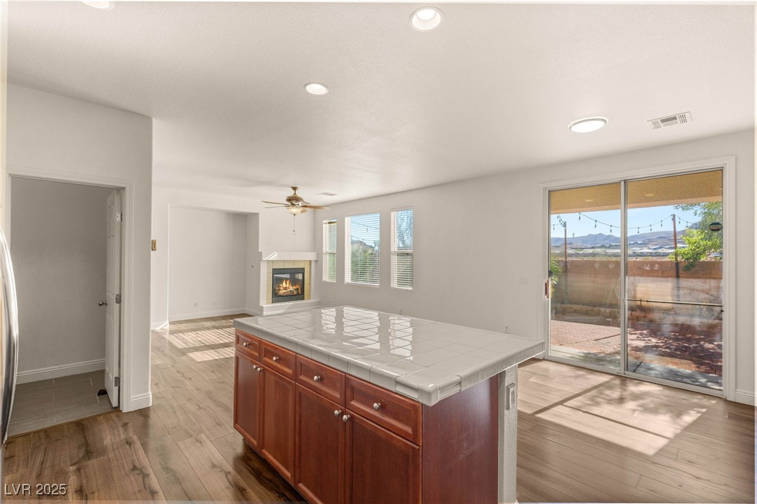 6247 Sugartree Avenue