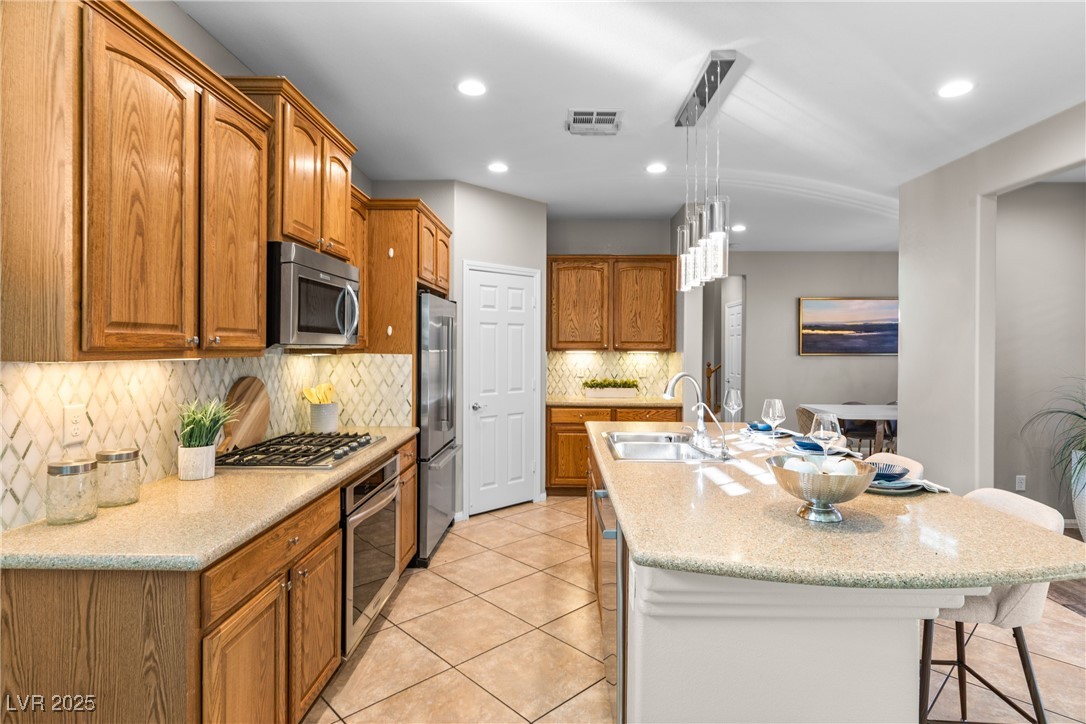 10513 Rusty Railroad Avenue