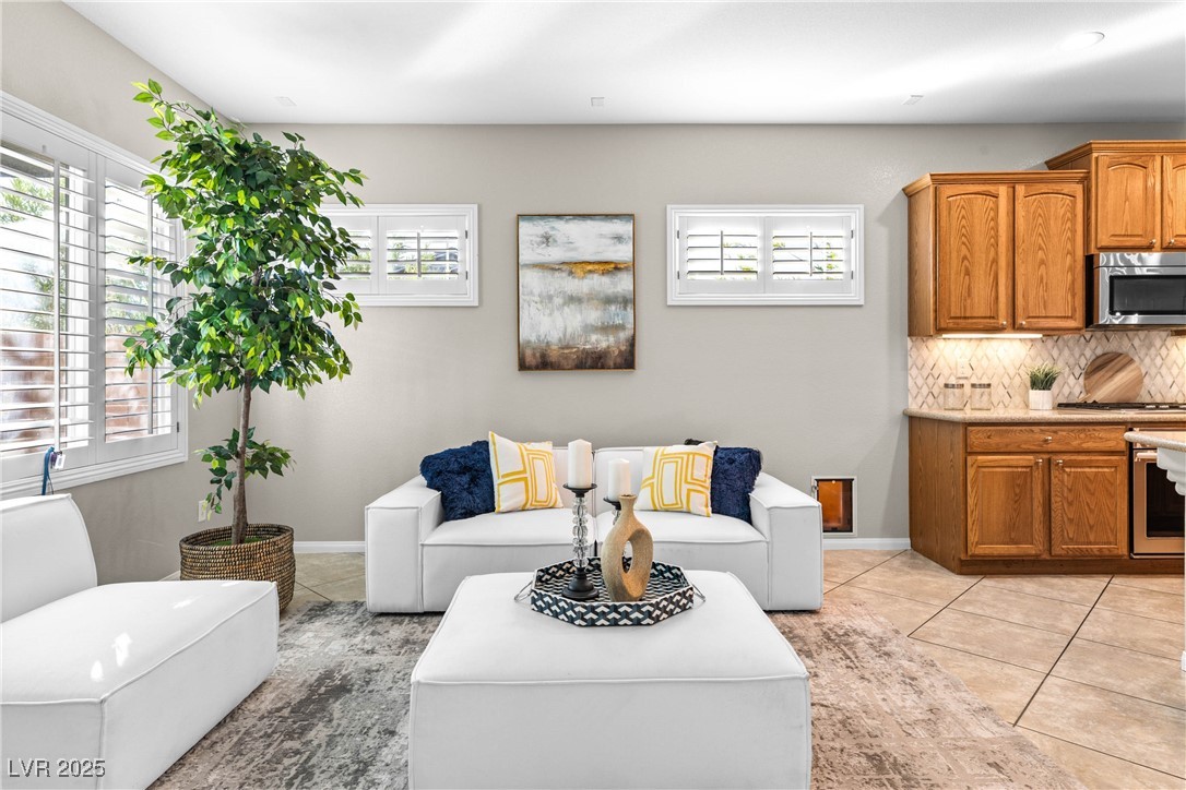 10513 Rusty Railroad Avenue