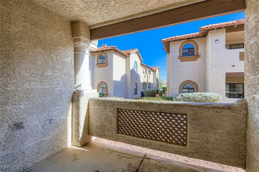 1423 Santa Margarita Street D