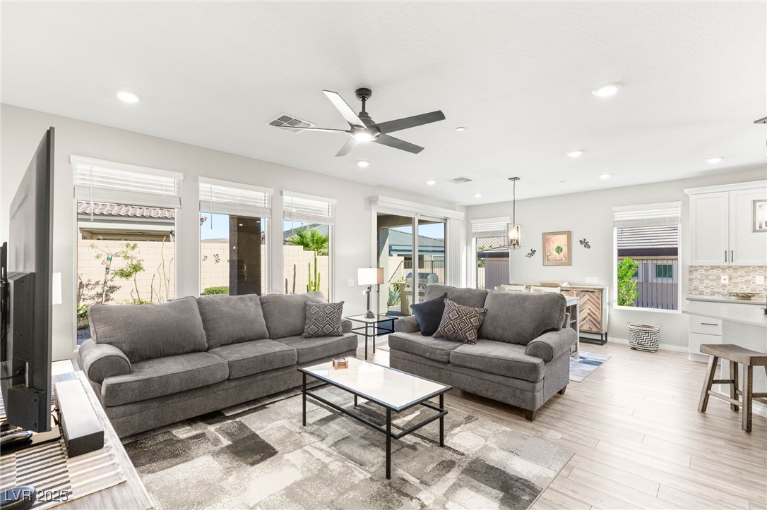 14 Summer Agave Avenue