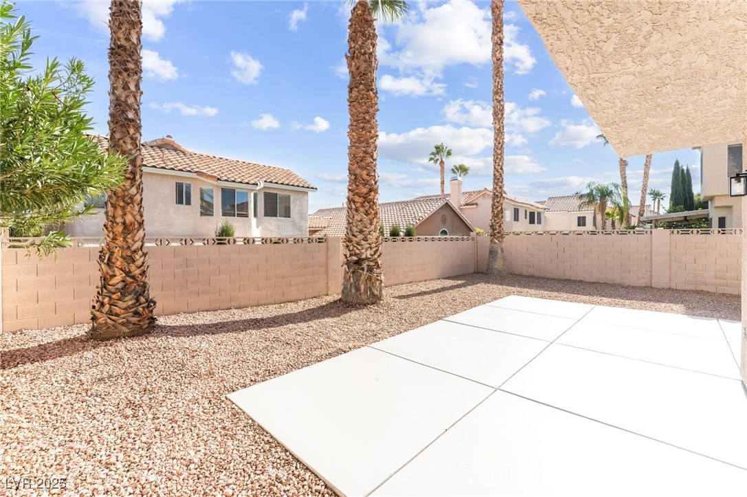 2432 Ginger Lily Lane