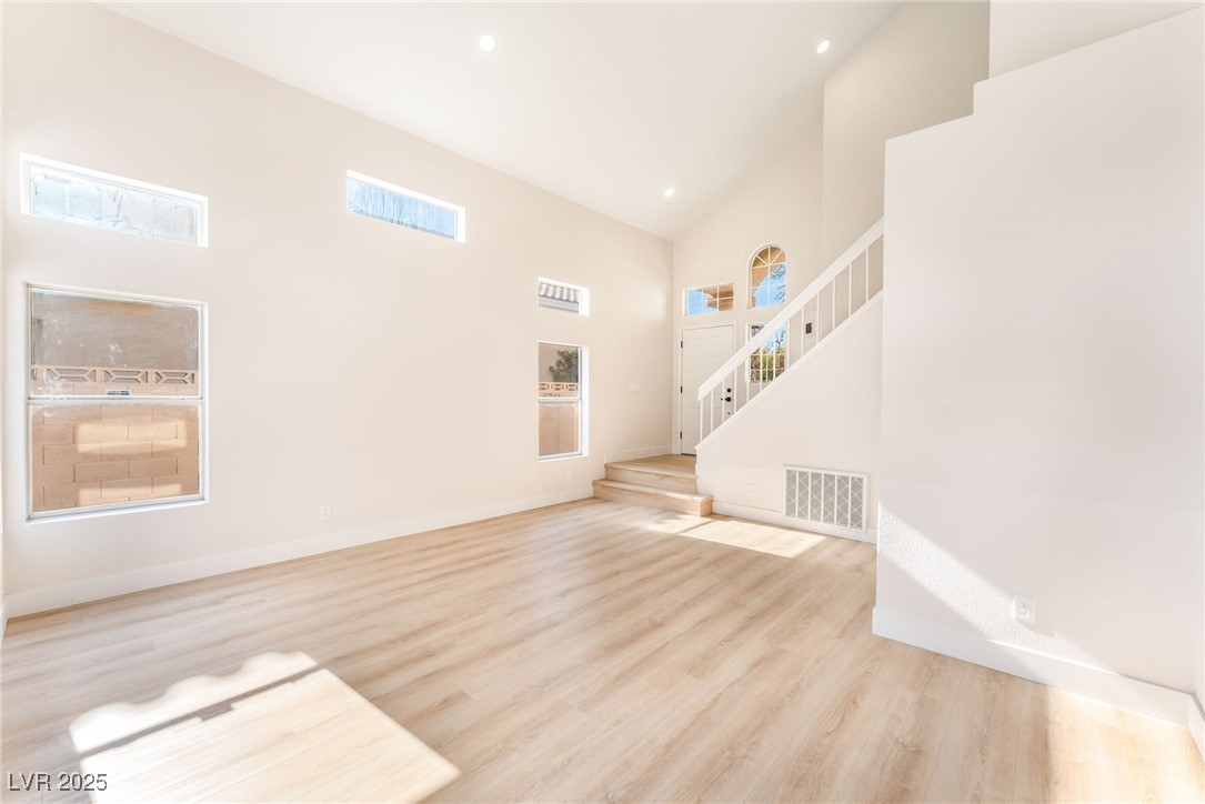 2432 Ginger Lily Lane