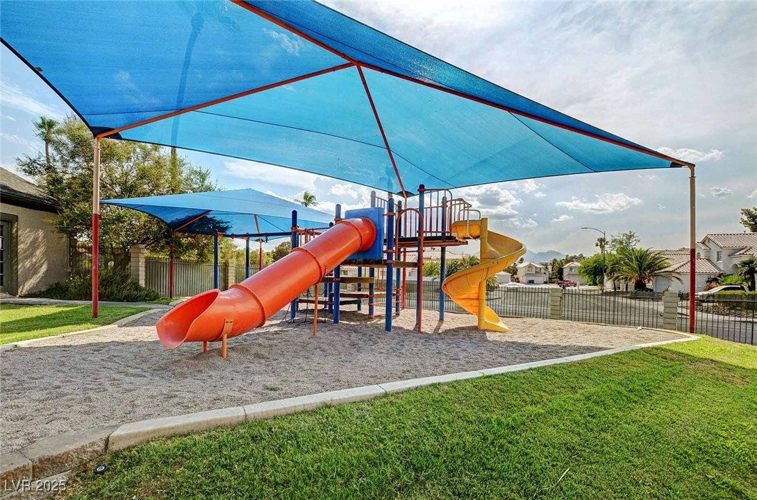 6652 Coral Springs Circle