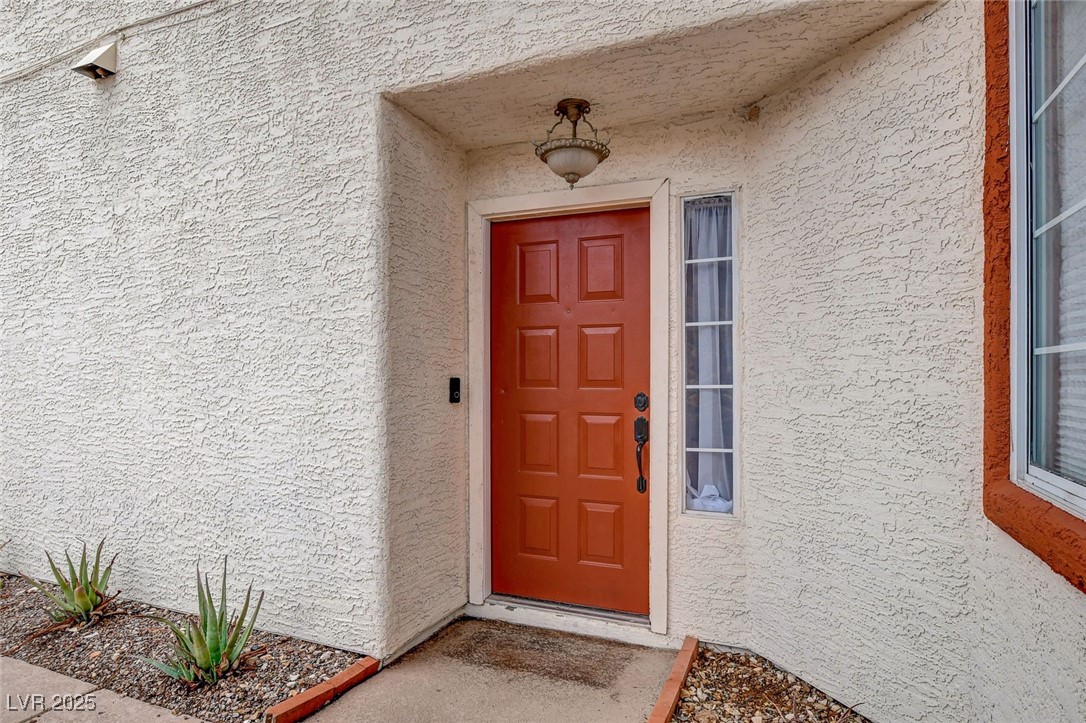 6652 Coral Springs Circle