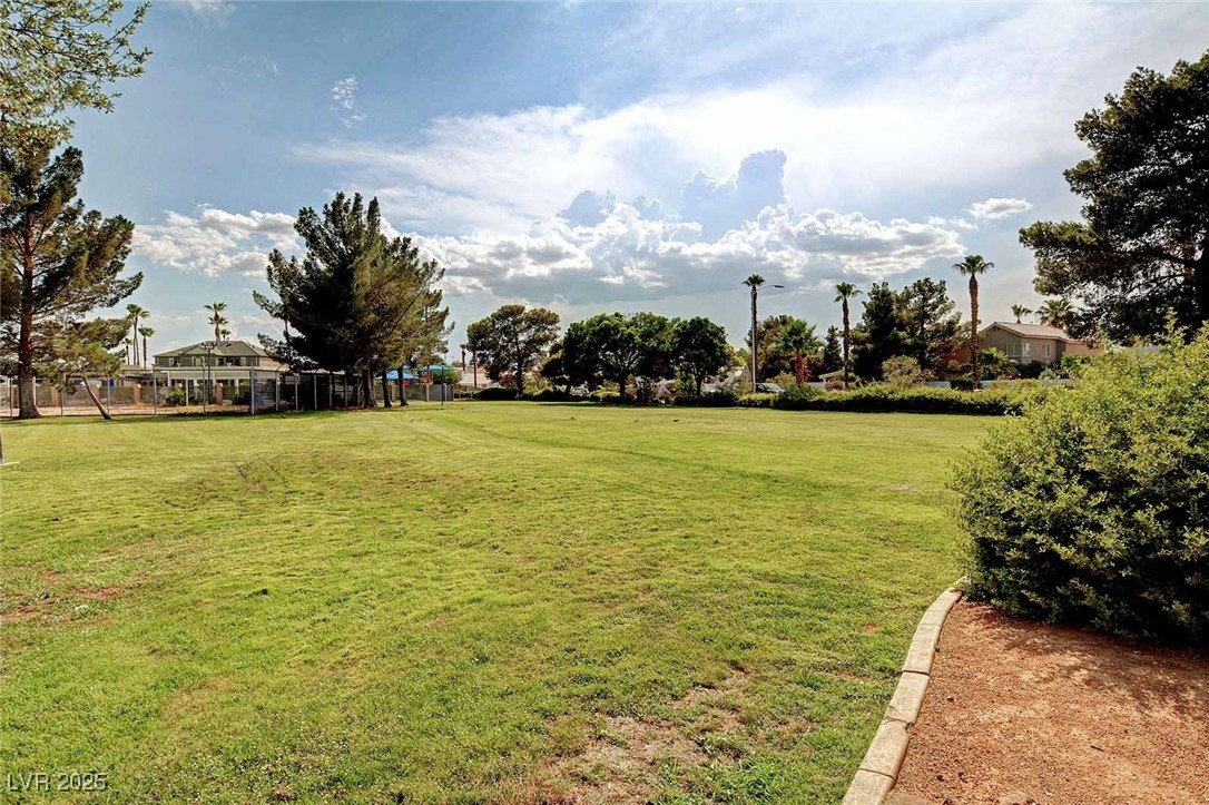 6652 Coral Springs Circle