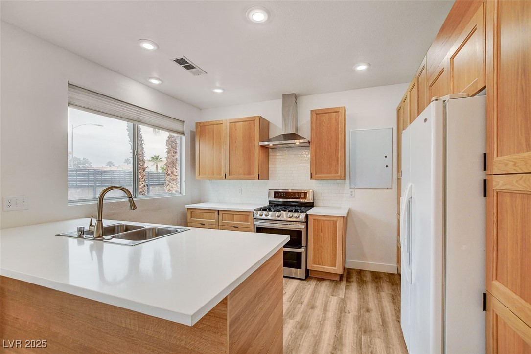 6652 Coral Springs Circle