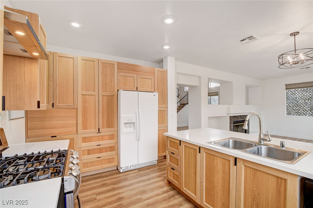 6652 Coral Springs Circle