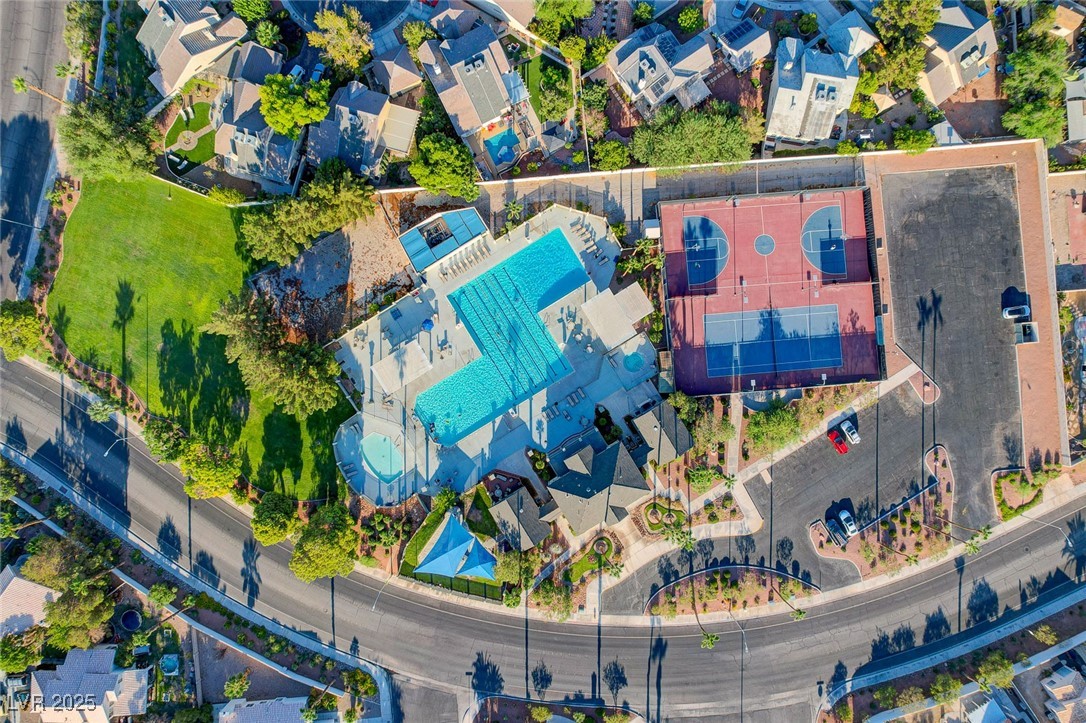 6652 Coral Springs Circle