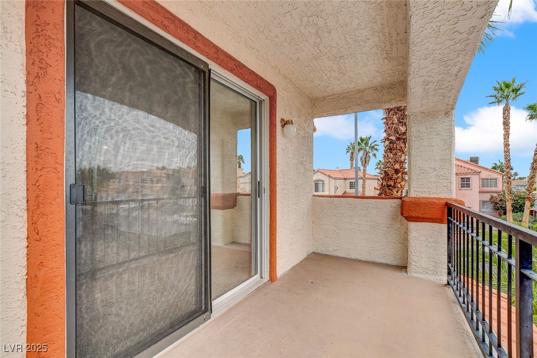 6652 Coral Springs Circle