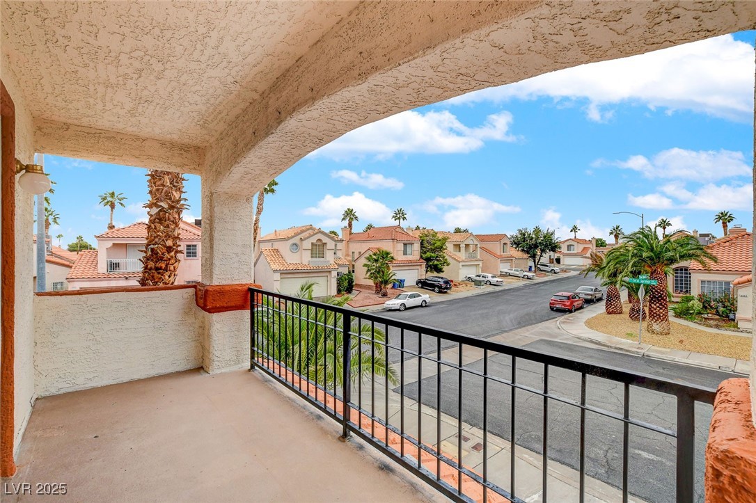 6652 Coral Springs Circle