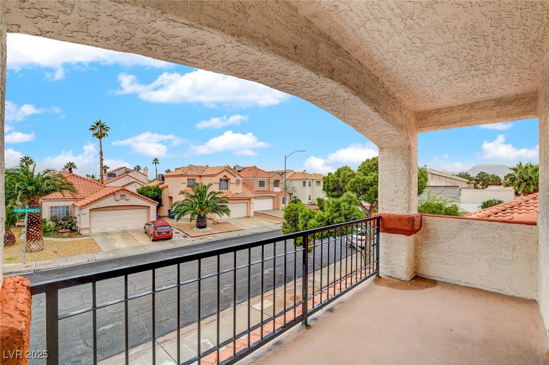 6652 Coral Springs Circle