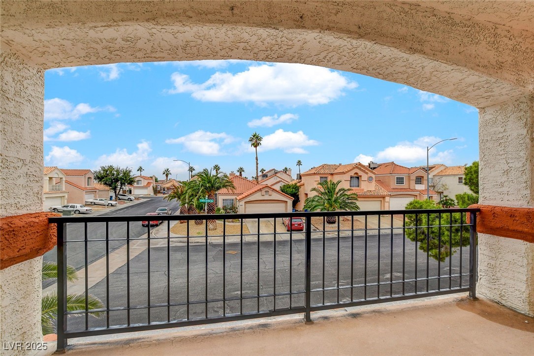 6652 Coral Springs Circle