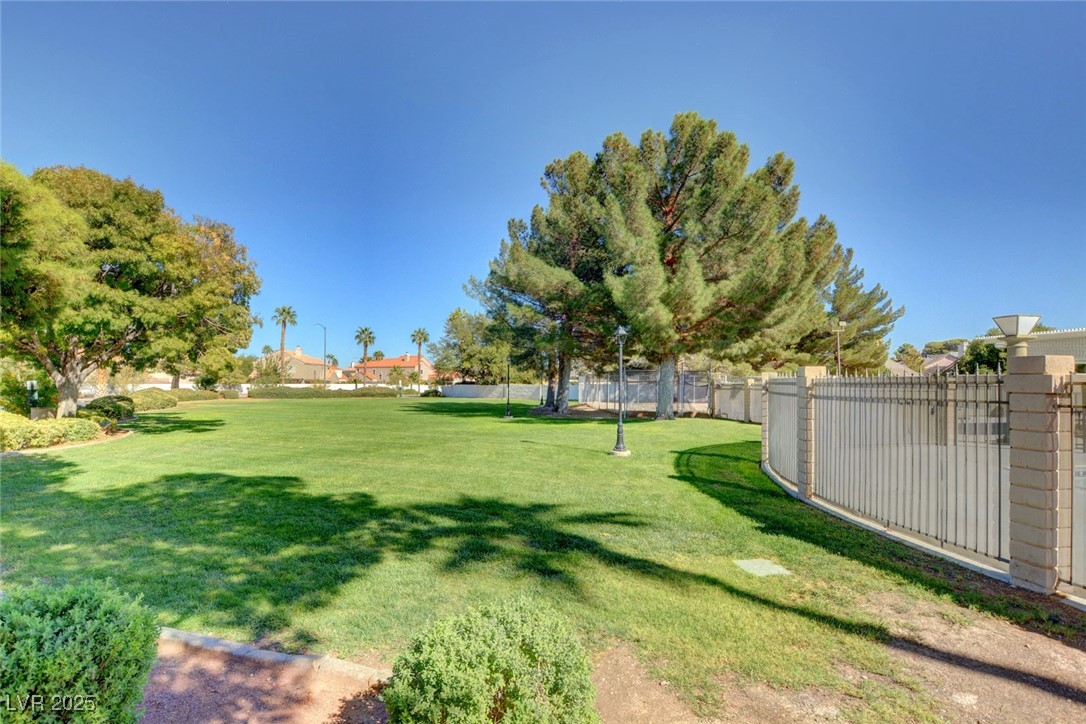 6652 Coral Springs Circle