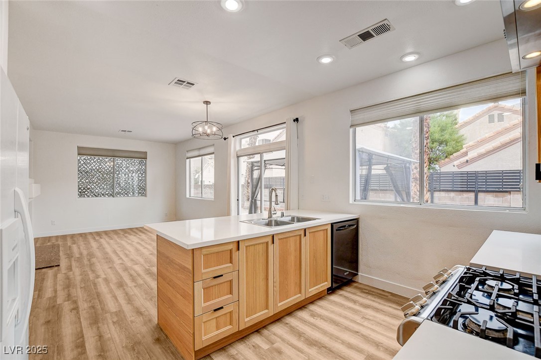 6652 Coral Springs Circle