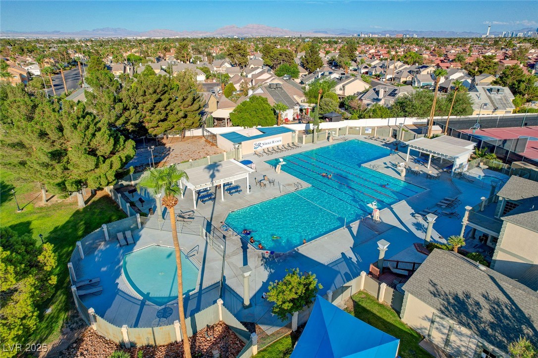 6652 Coral Springs Circle