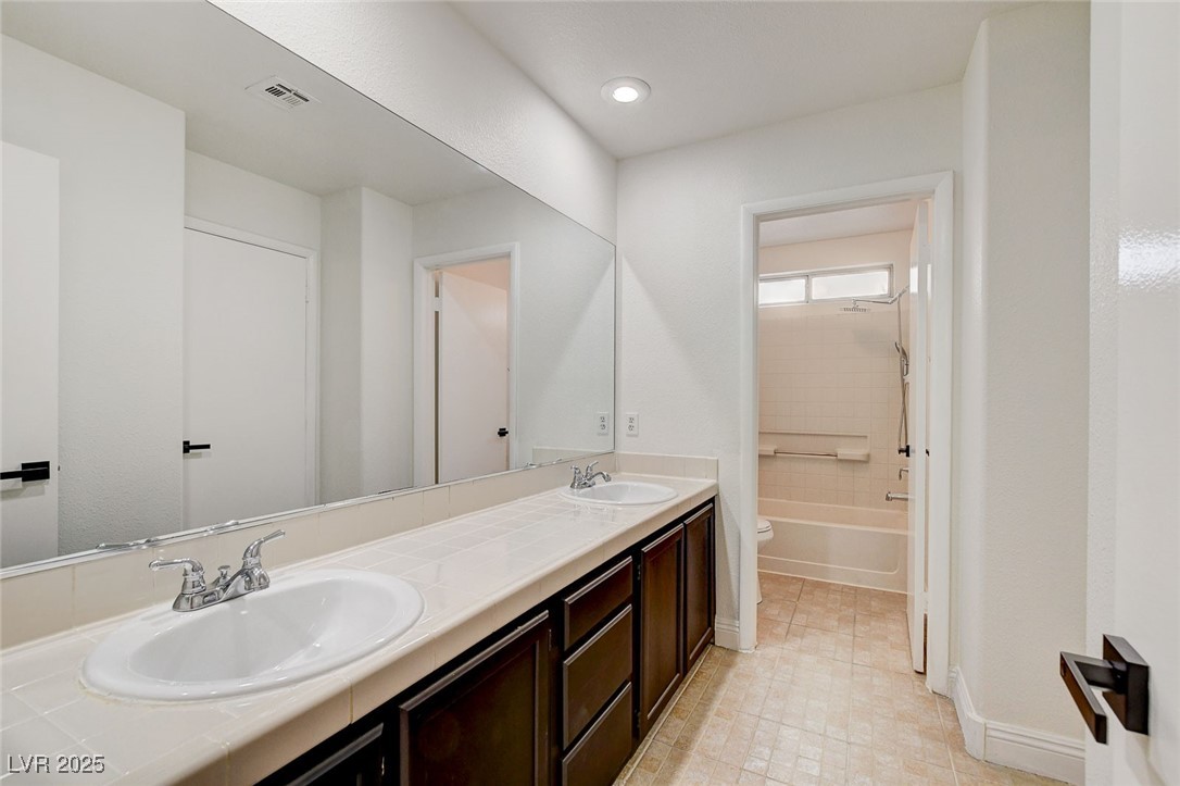 6652 Coral Springs Circle