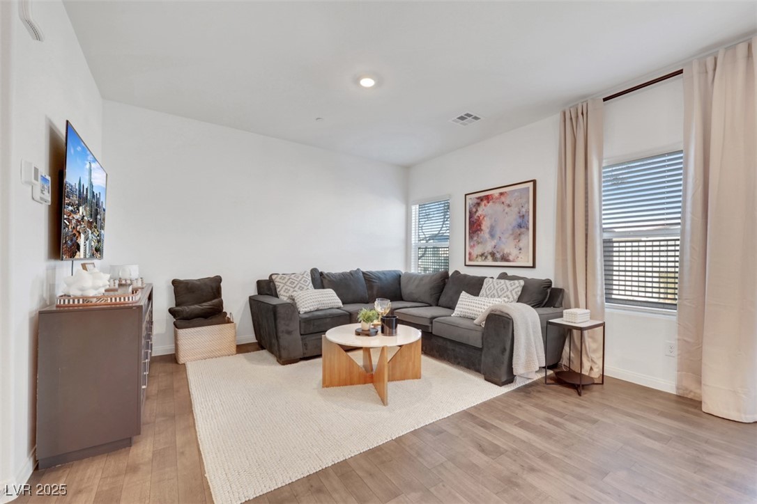 534 Thistleberry Avenue