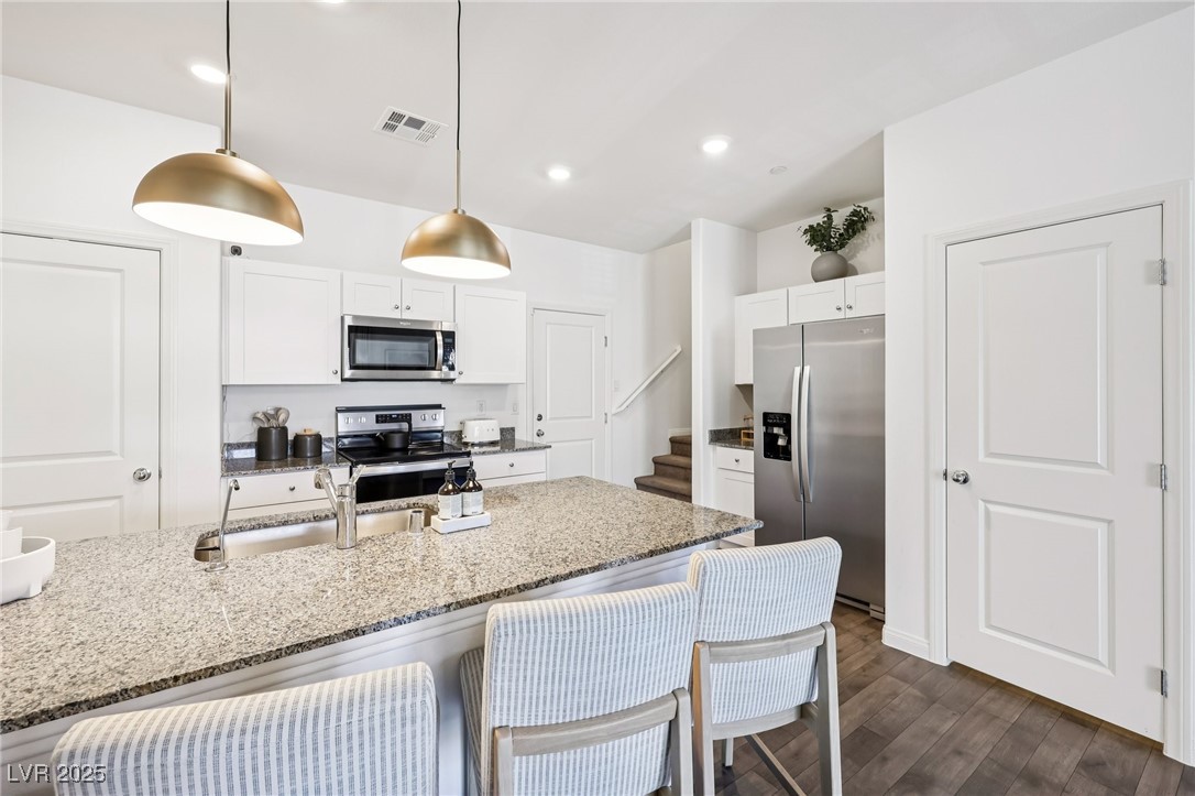 534 Thistleberry Avenue