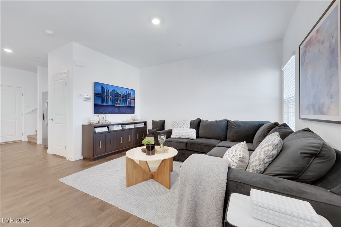 534 Thistleberry Avenue