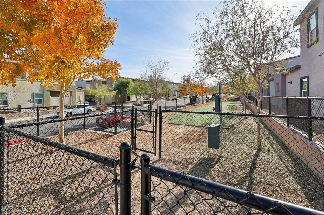 534 Thistleberry Avenue