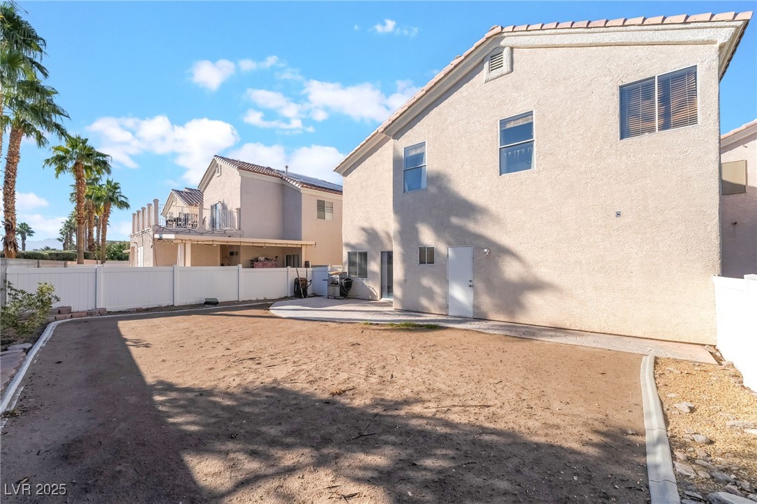 5854 Gentleslope Street