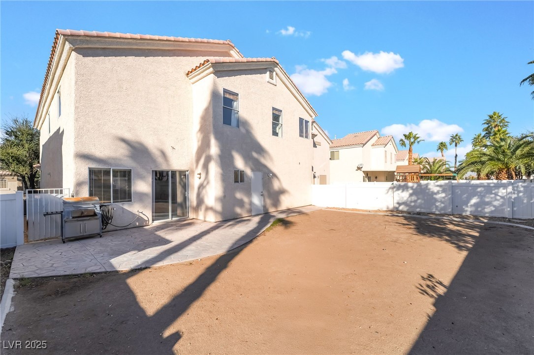 5854 Gentleslope Street