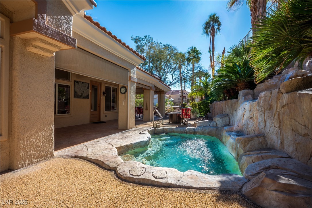 2601 Settlers Bay Lane