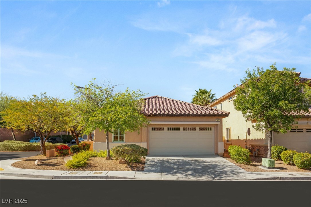 957 Ambrosia Drive