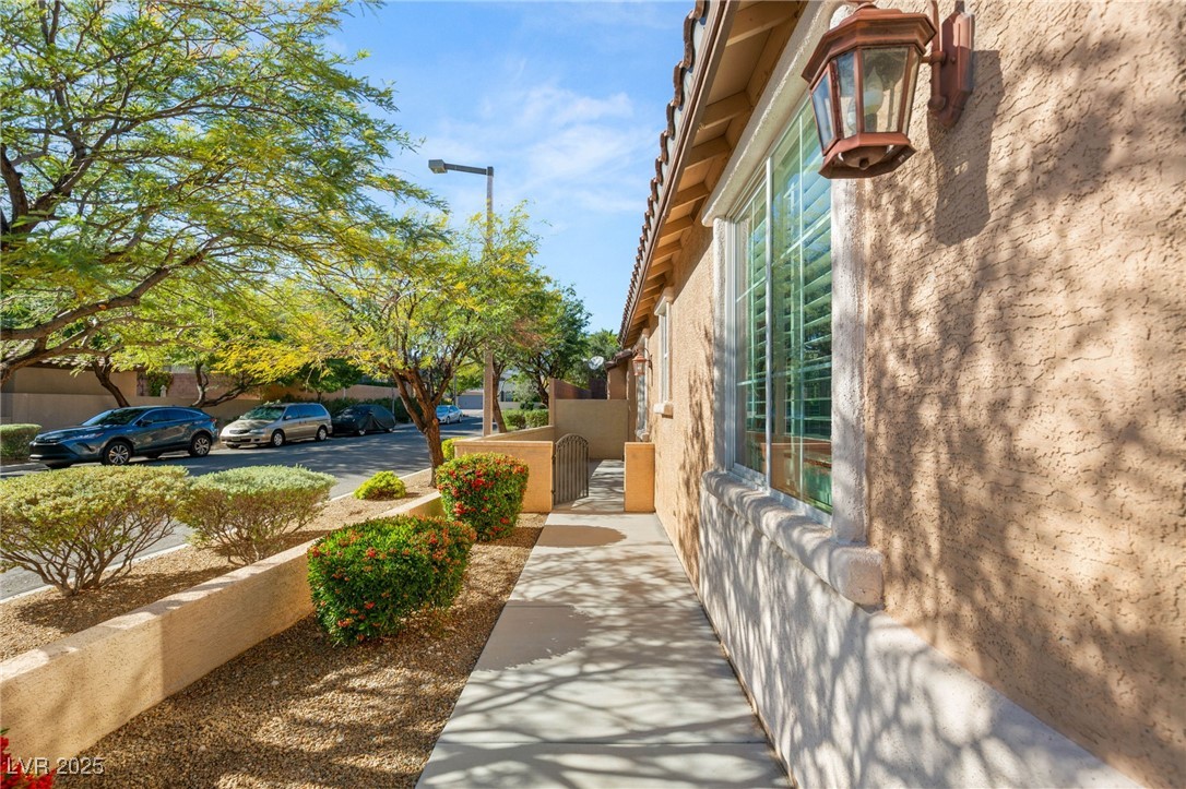957 Ambrosia Drive