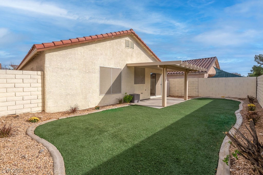 7925 Willow Pines Place