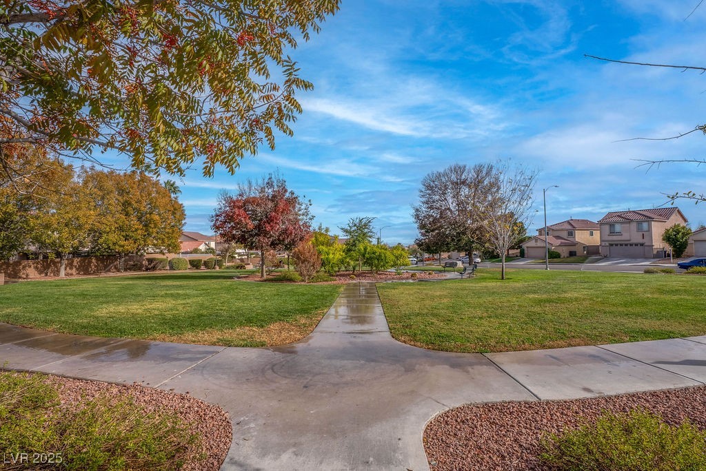 7925 Willow Pines Place