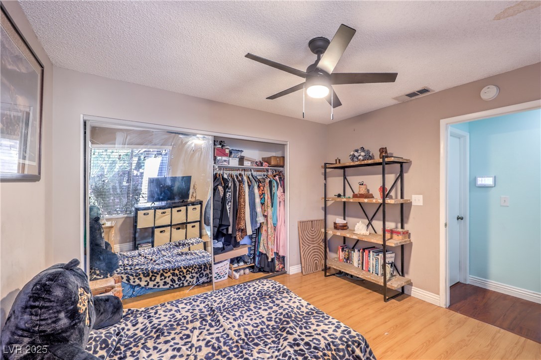 7386 Coffeyville Avenue