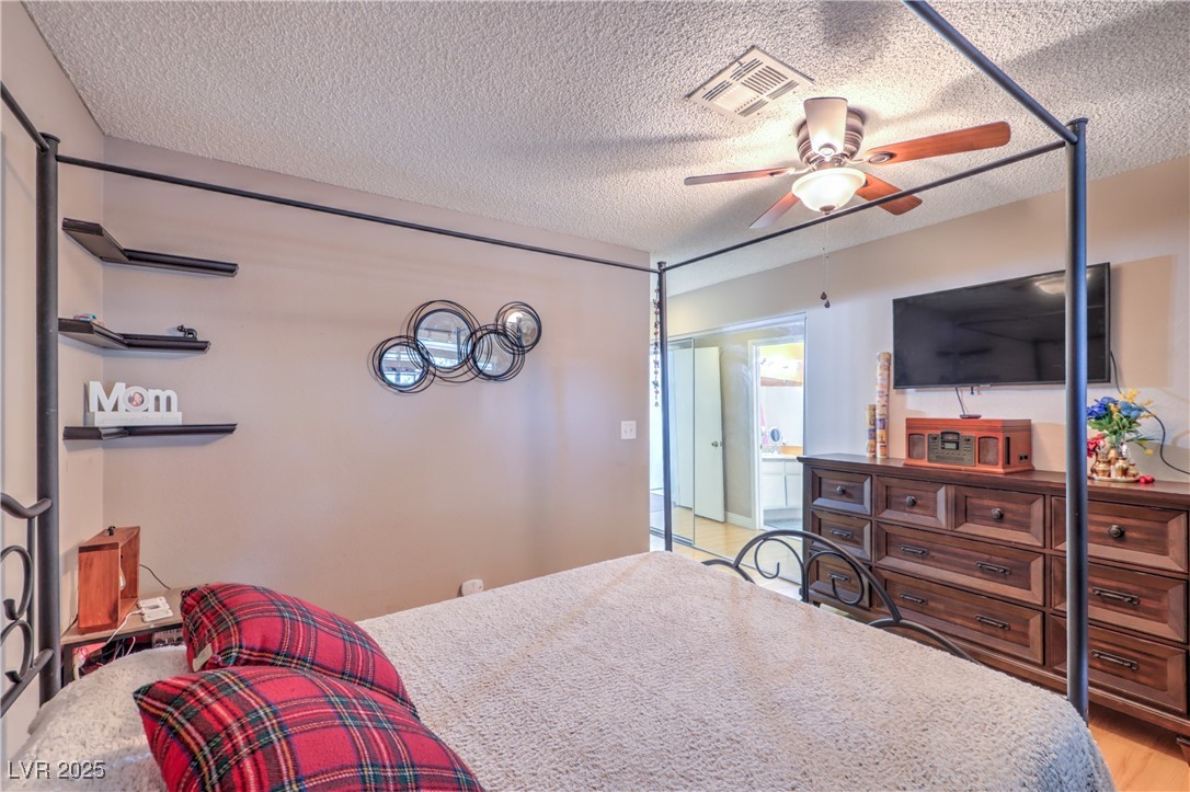 7386 Coffeyville Avenue