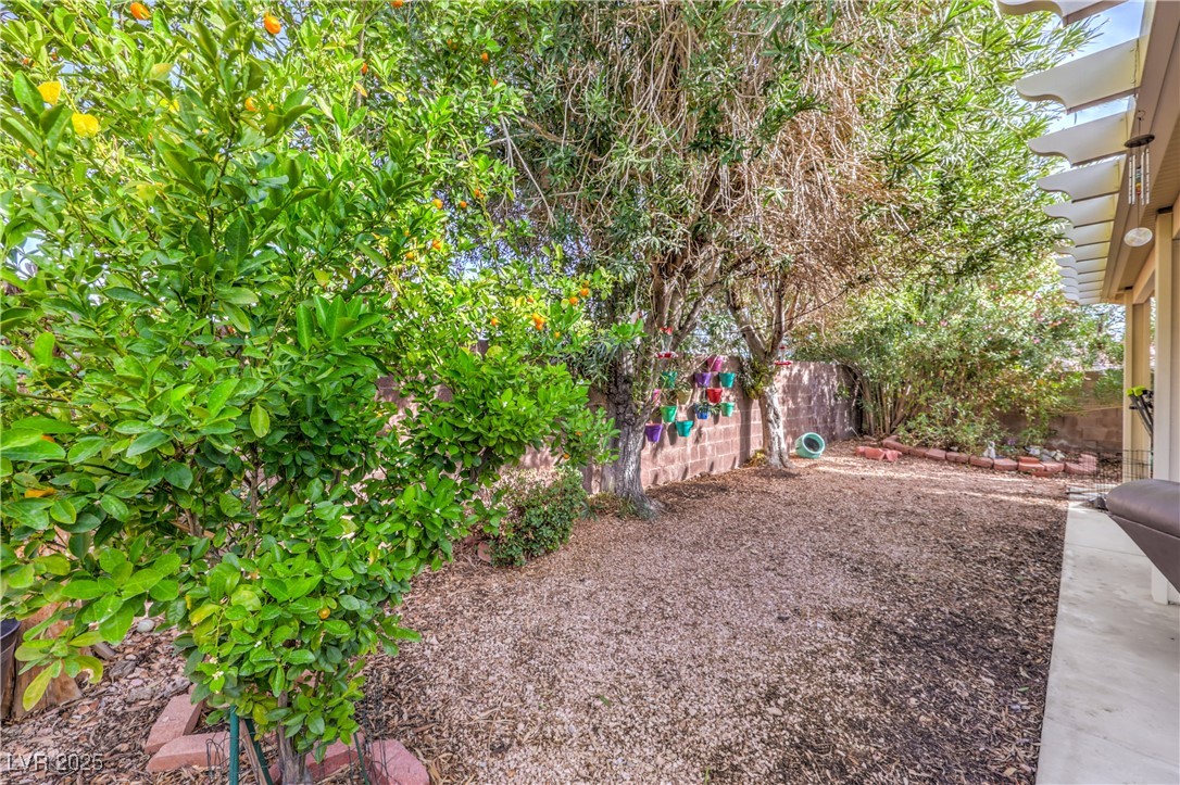 7386 Coffeyville Avenue